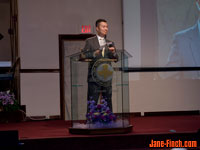 Paul Nguyen recieves the Covenant Chapel community service award